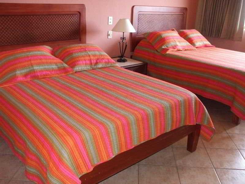 La Finisterra Hotel นิโกยา ภายนอก รูปภาพ